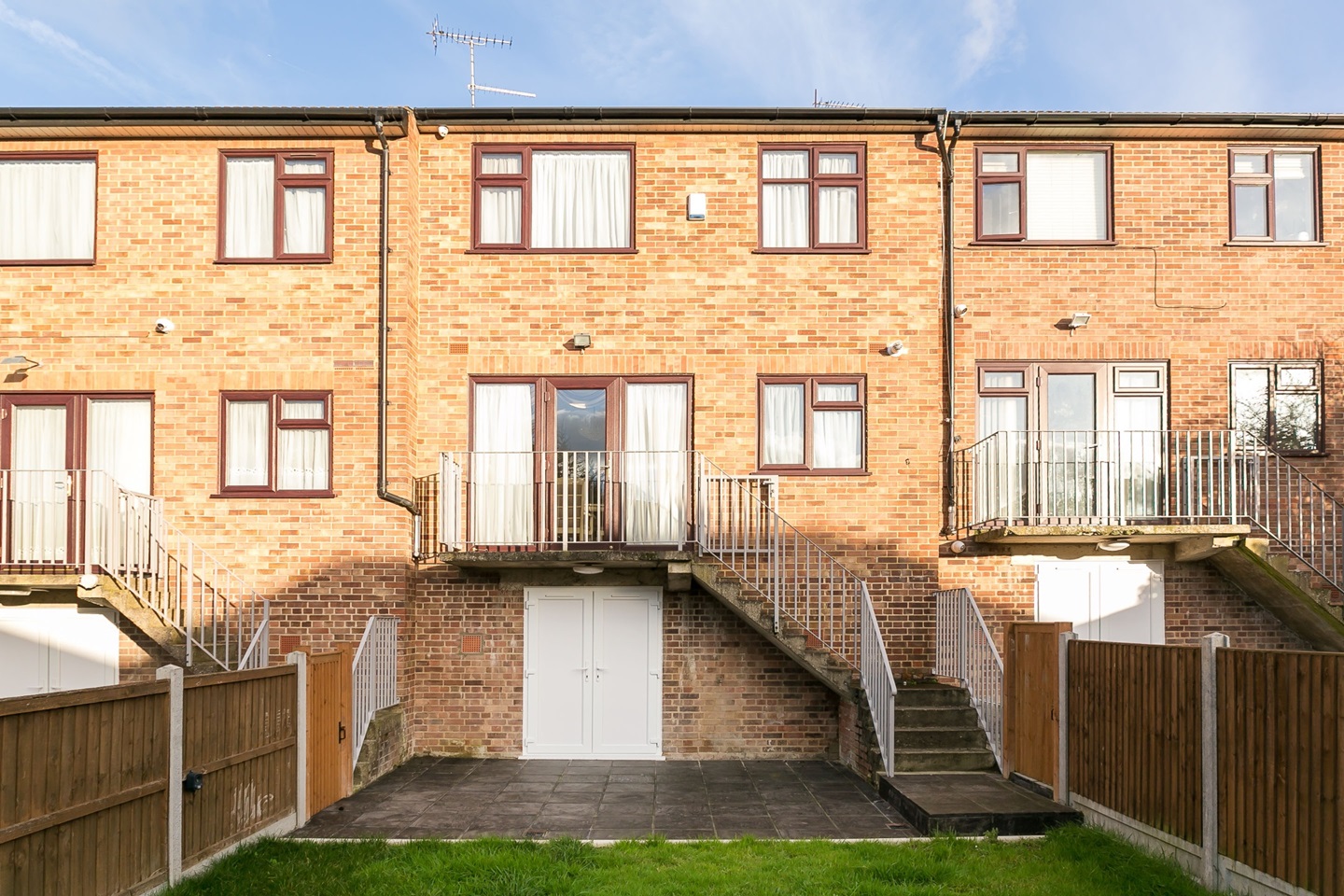 London 4 Bed Terraced House, Alexandra Road, N10 To Rent Now for £3,200.00 p/m