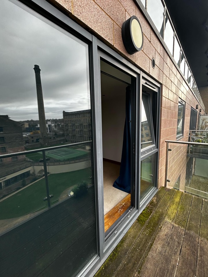 Shipley 1 Bed Flat, Salts Mill Road, BD17 To Rent Now for £850.00 p/m