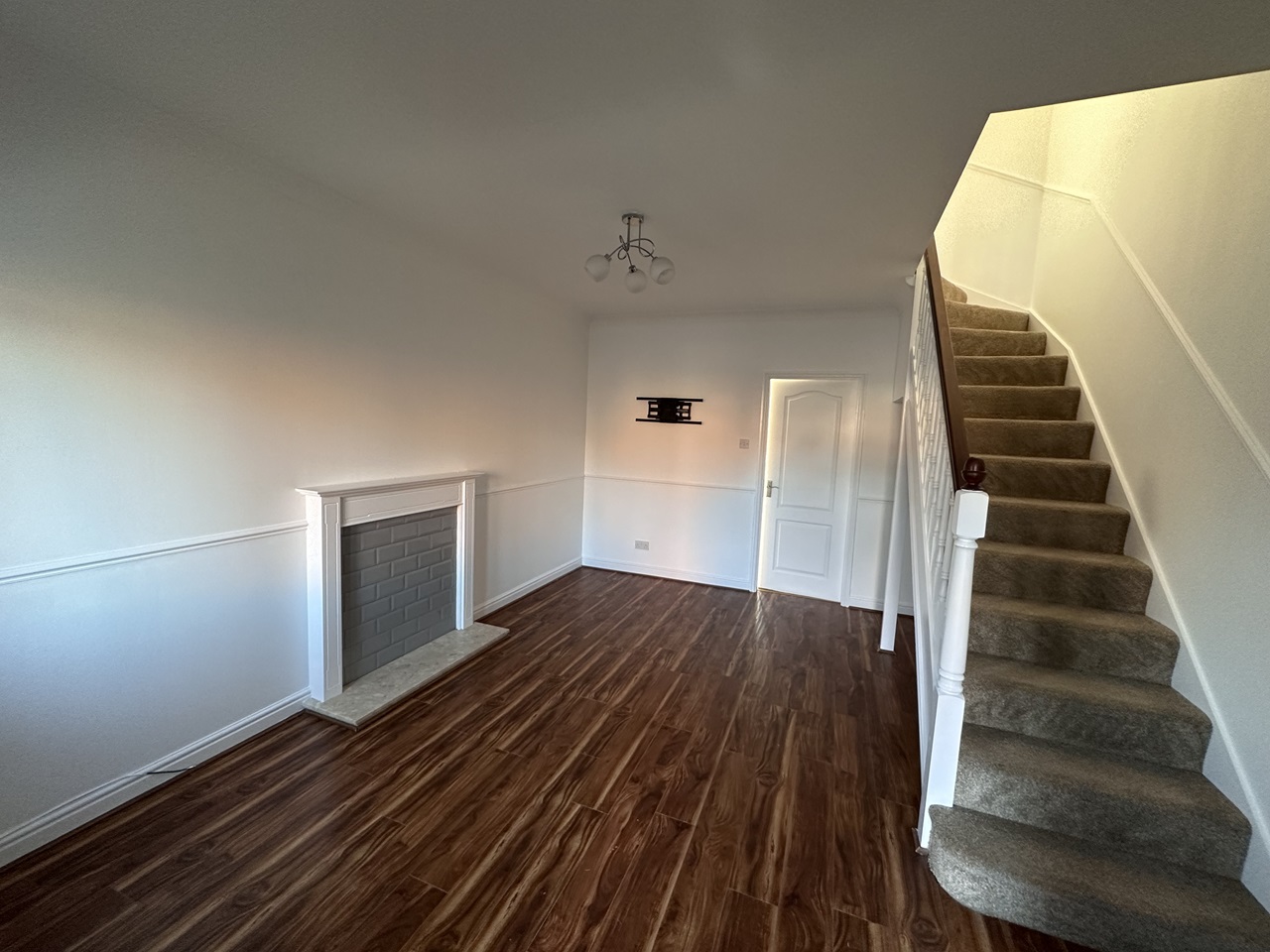 Dudley 2 Bed Terraced House, Wealdstone Drive, DY3 To Rent Now for