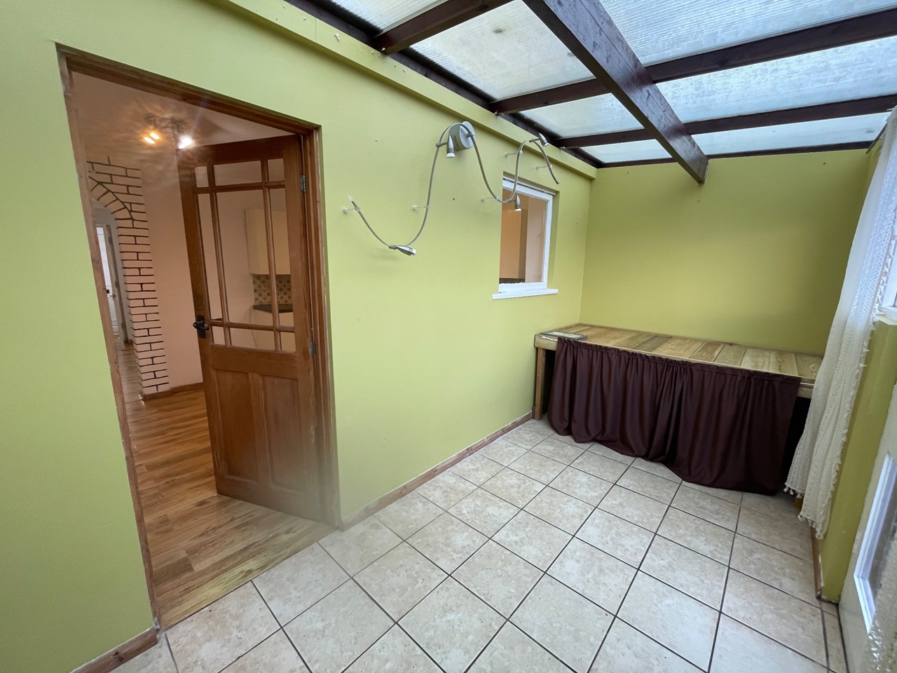 Moulton, Northampton 2 Bed Terraced House, Boughton Lane, NN3 To