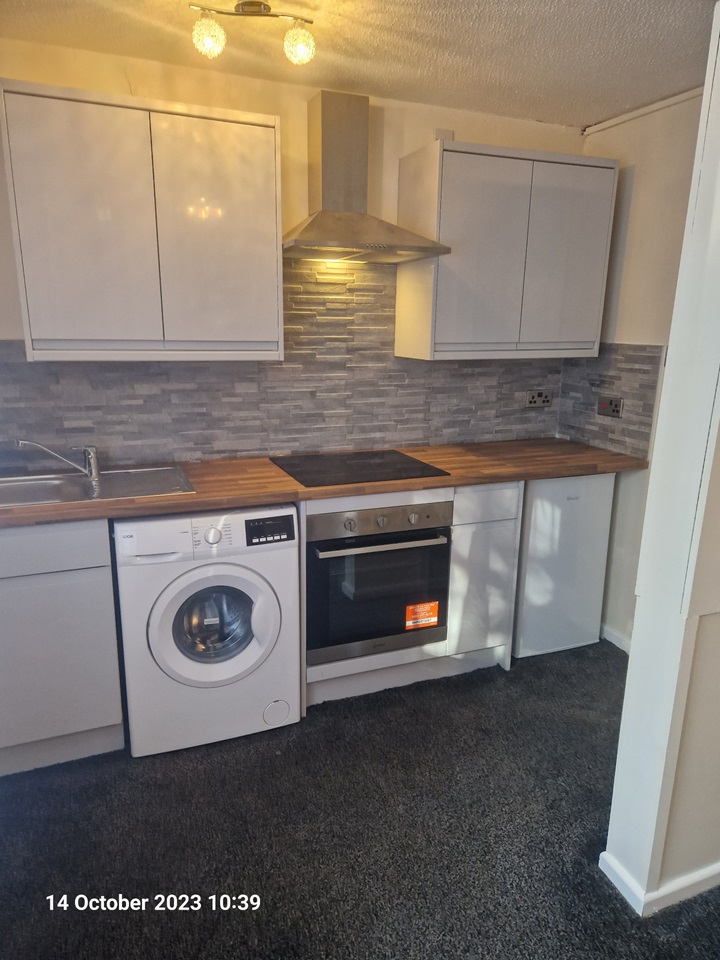 Wolverhampton 1 Bed Flat, Parkfield Road, WV4 To Rent Now for £575.