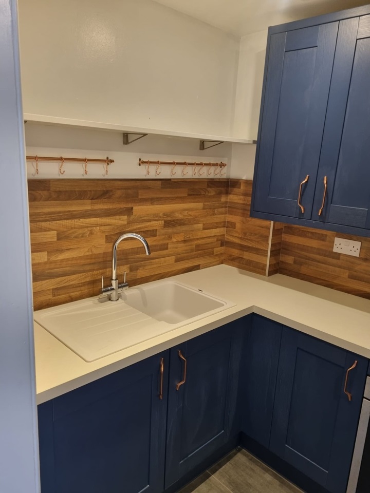 Glasgow 2 Bed Flat, Thornwood Avenue, G11 To Rent Now for £1,400.00 p/m