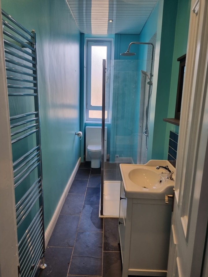 Glasgow 2 Bed Flat, Thornwood Avenue, G11 To Rent Now for £1,400.00 p/m