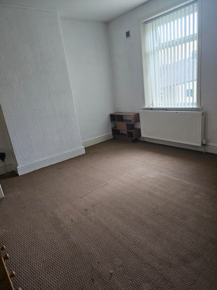 Colne 2 Bed Terraced House, Ridehalgh Street, BB8 To Rent Now for £