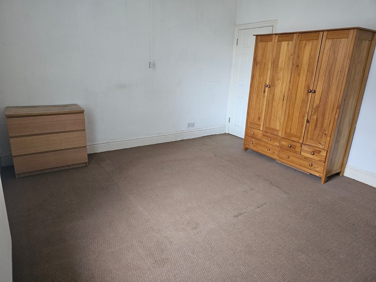 Colne 2 Bed Terraced House, Ridehalgh Street, BB8 To Rent Now for £