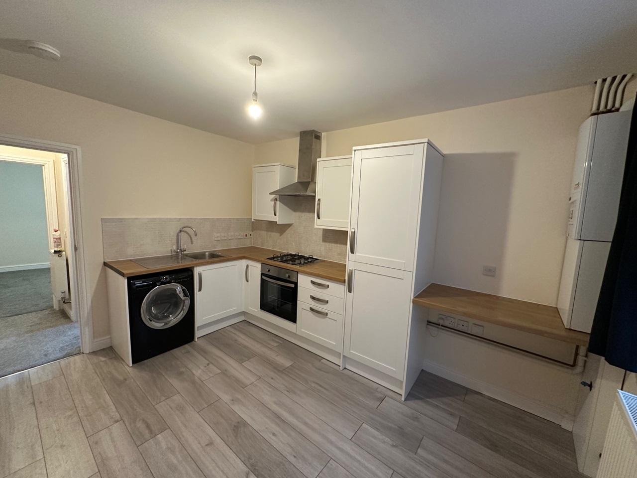 Camberley 1 Bed Flat, London Road, GU15 To Rent Now for £775.00 p/m