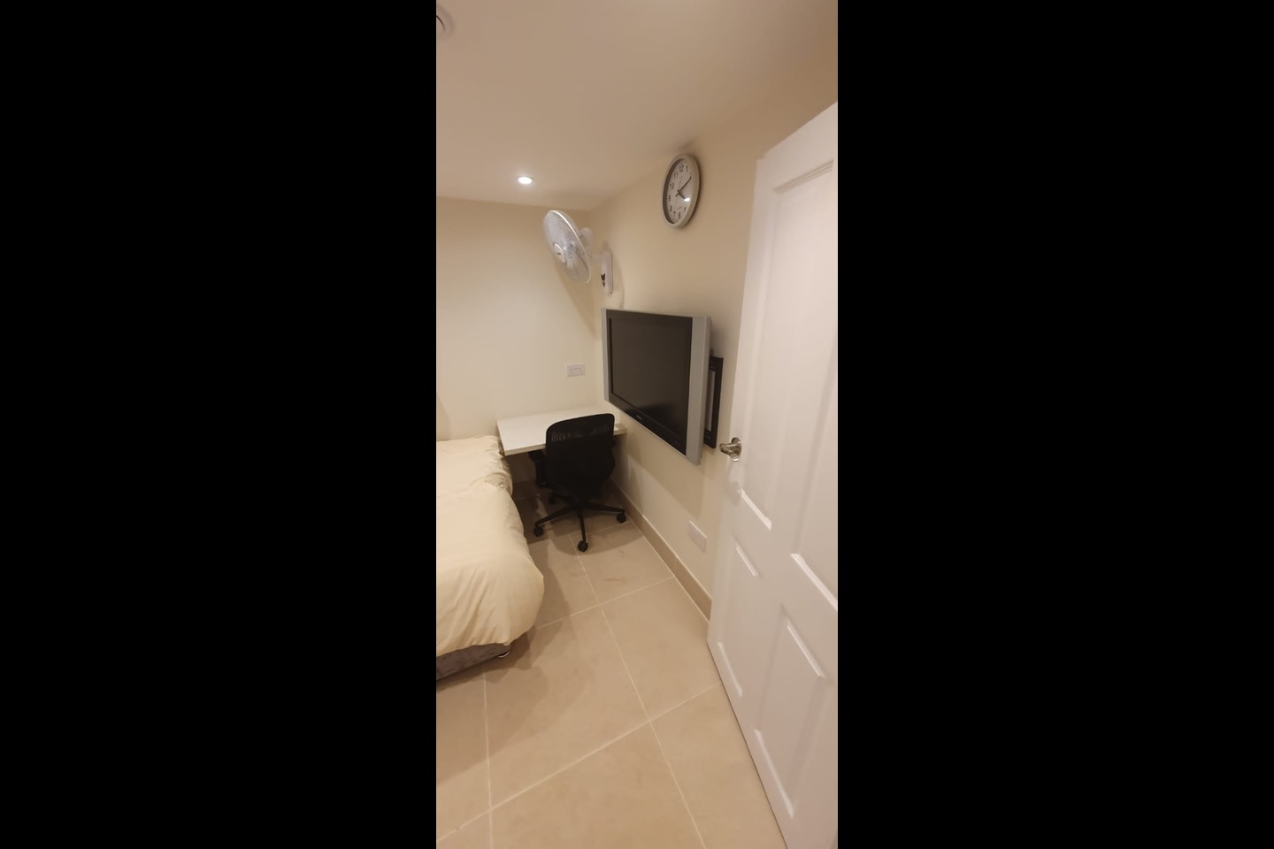 Greenford 1 Bed Flat, Greenford, UB6 To Rent Now for £1,150.00 p/m