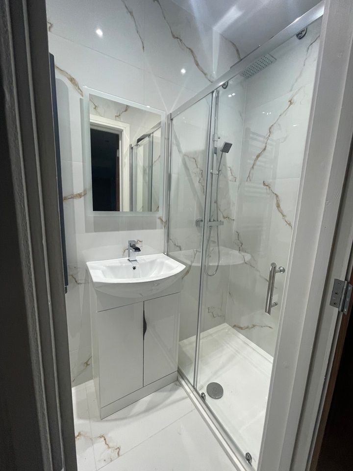 Ruislip Studio Flat, Chelston Road, HA4 To Rent Now for £900.00 p/m