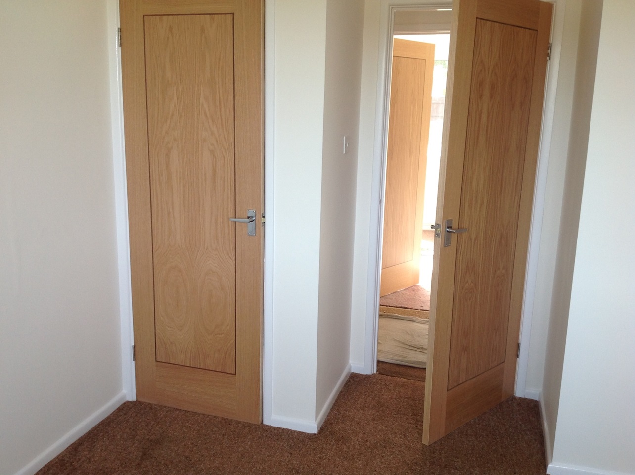 Dorset 2 Bed Flat, Corfe Mullen, BH21 To Rent Now for £995.00 p/m