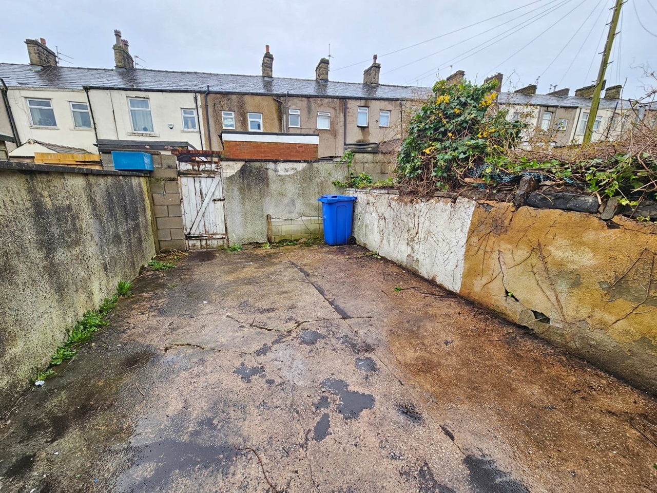 Rishton, Blackburn 3 Bed Terraced House, Burton Street, BB1 To Rent