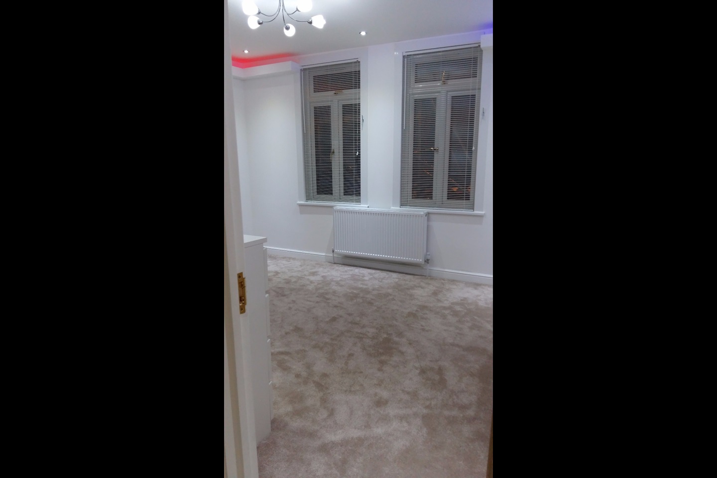 London - 2 Bed Flat, Morden Road, SW19 - To Rent Now for £1,625.00 p ...