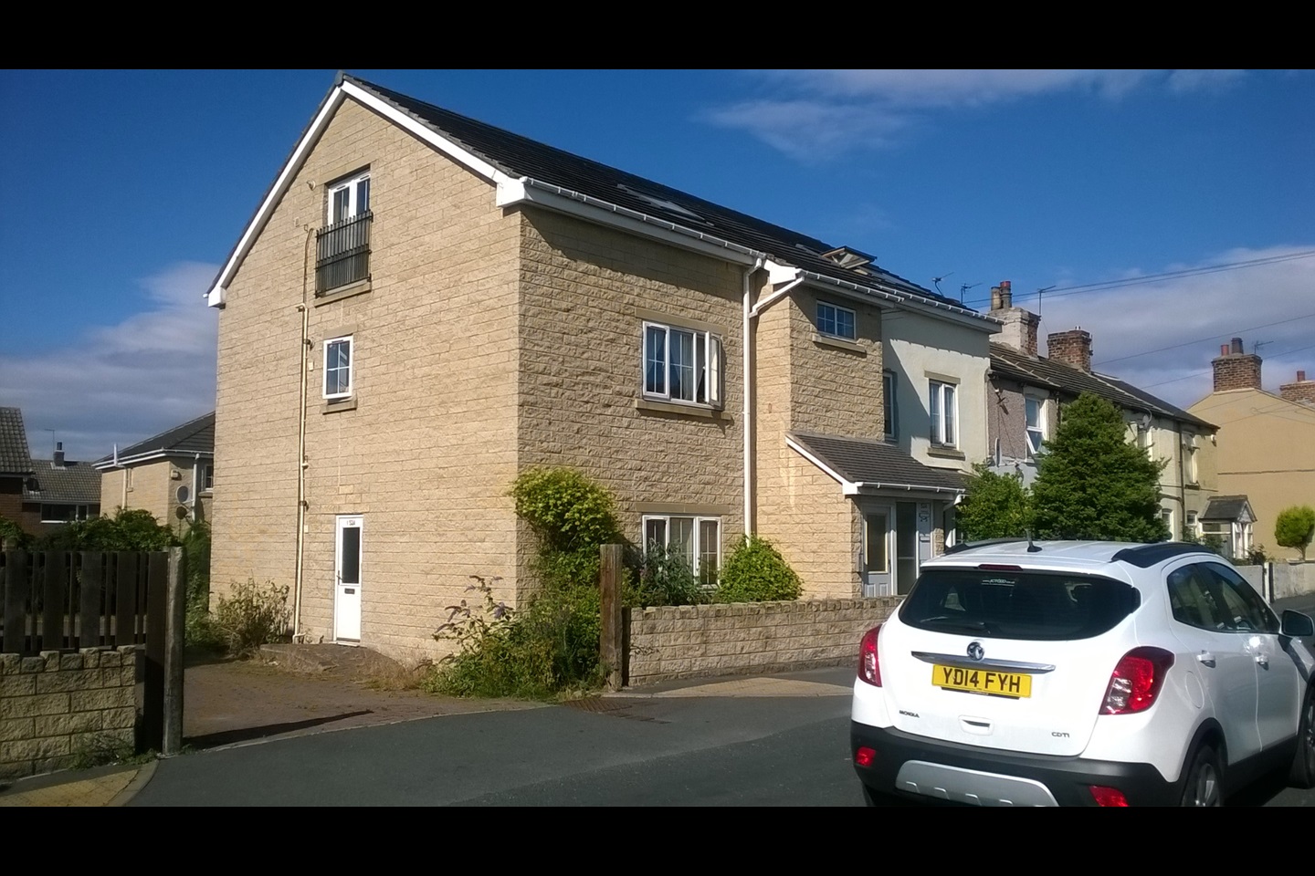 Garforth, Leeds 2 Bed Flat, Garforth, LS25 To Rent Now for £650.00 p/m