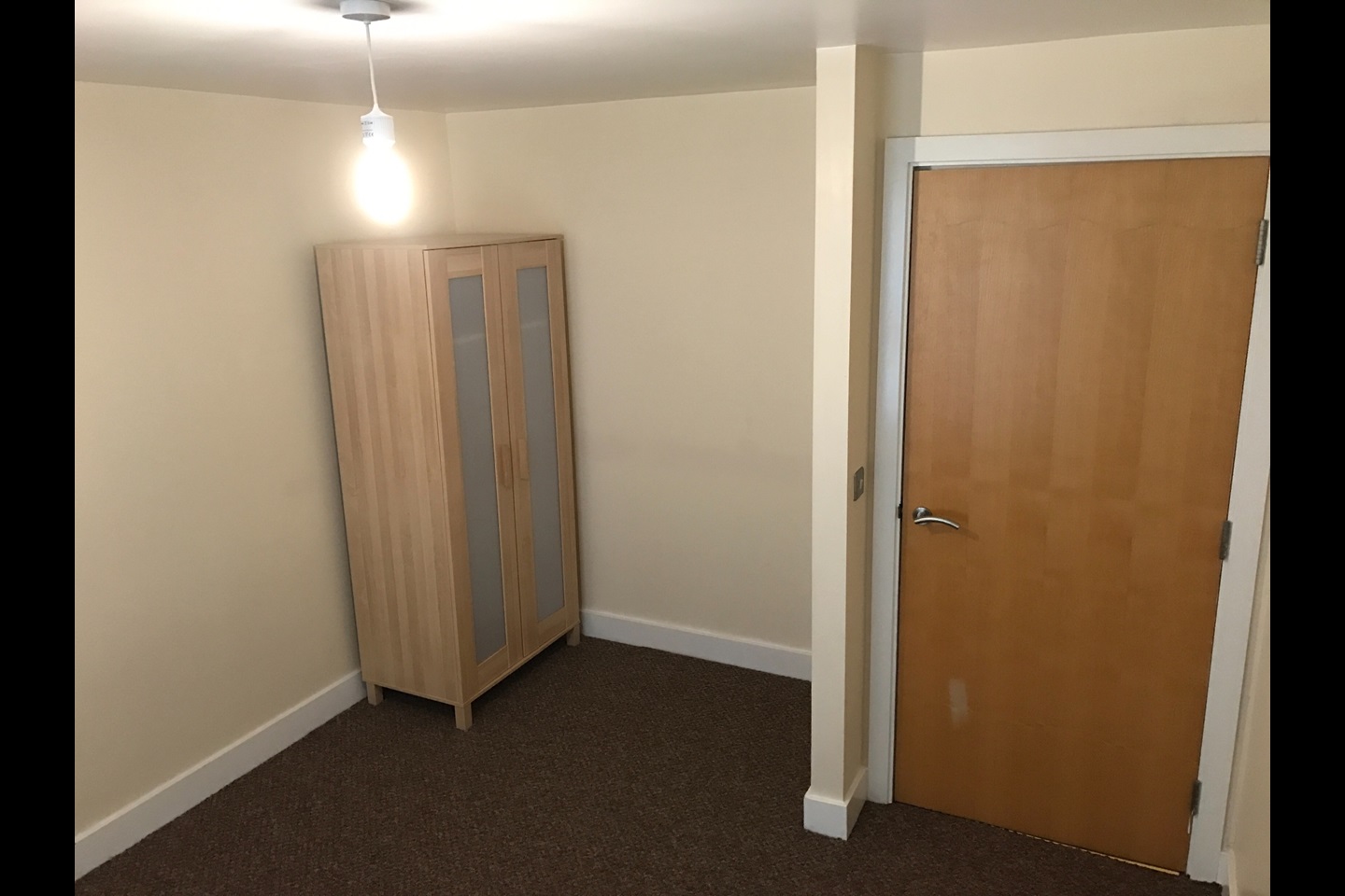 Walsall 2 Bed Flat, Station View, WS2 To Rent Now for £800.00 p/m