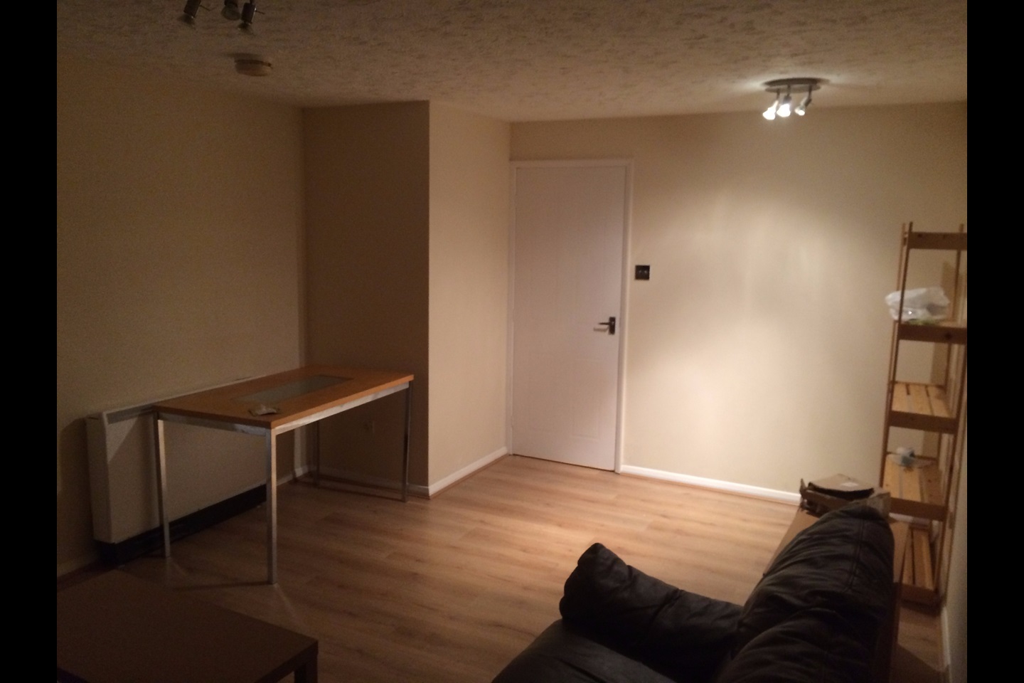 Coventry 2 Bed Flat, Drapers Field, CV1 To Rent Now for £975.00 p/m