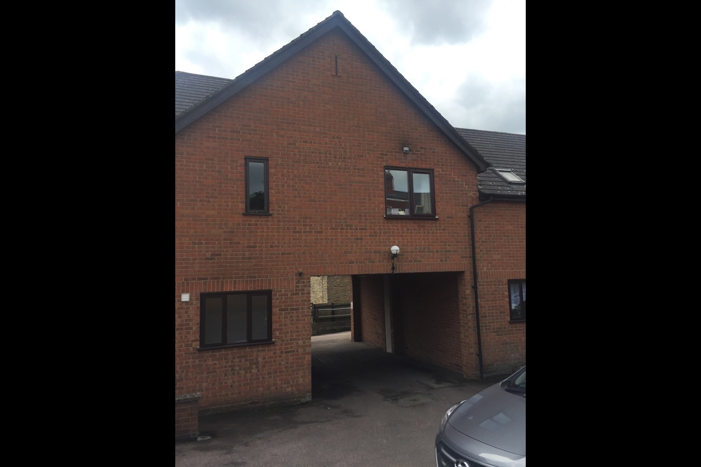 Brackley 1 Bed Flat, Canada Court, NN13 To Rent Now for £750.00 p/m