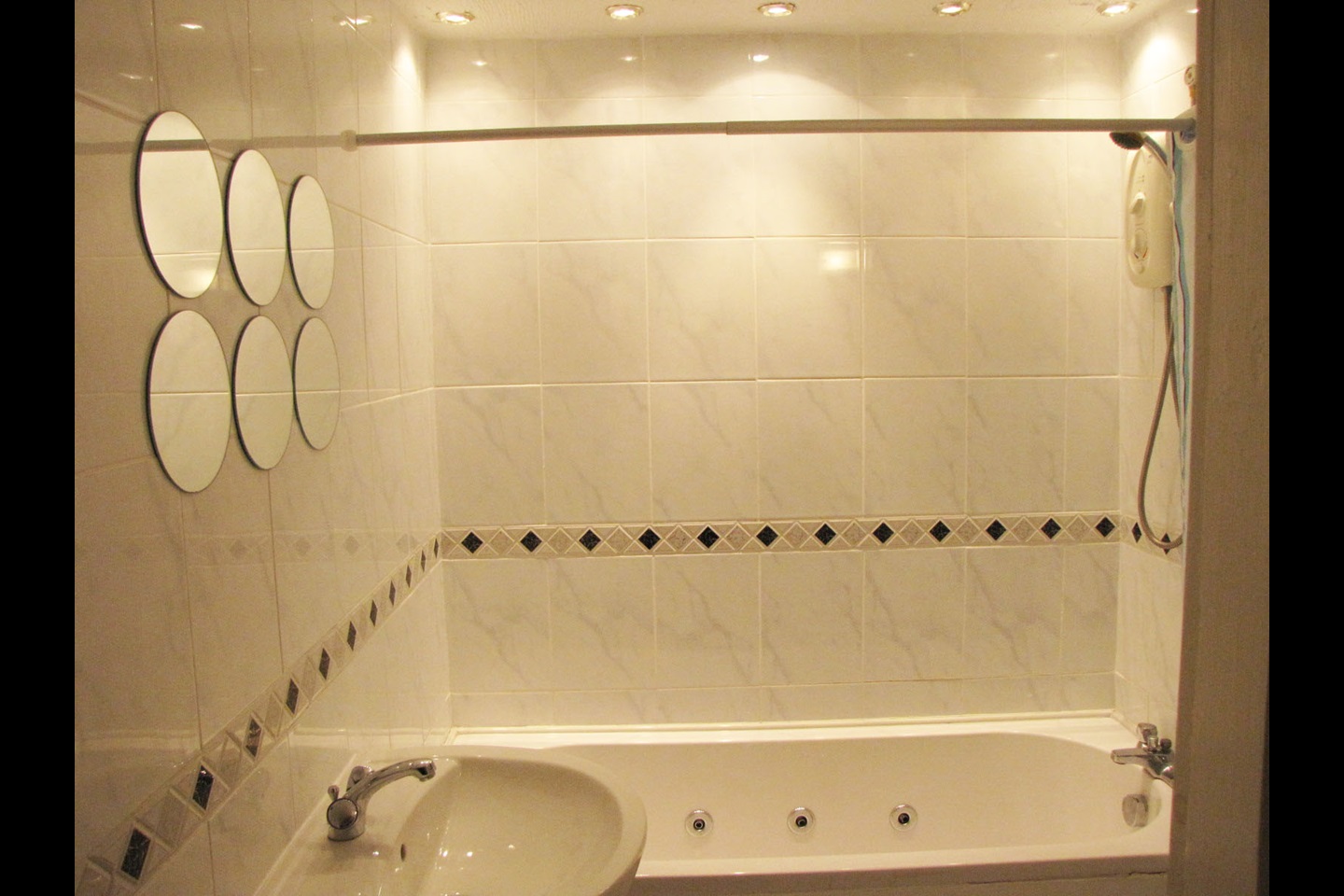 South Shields 3 Bed SemiDetached House, Harton House Rd, NE34 To