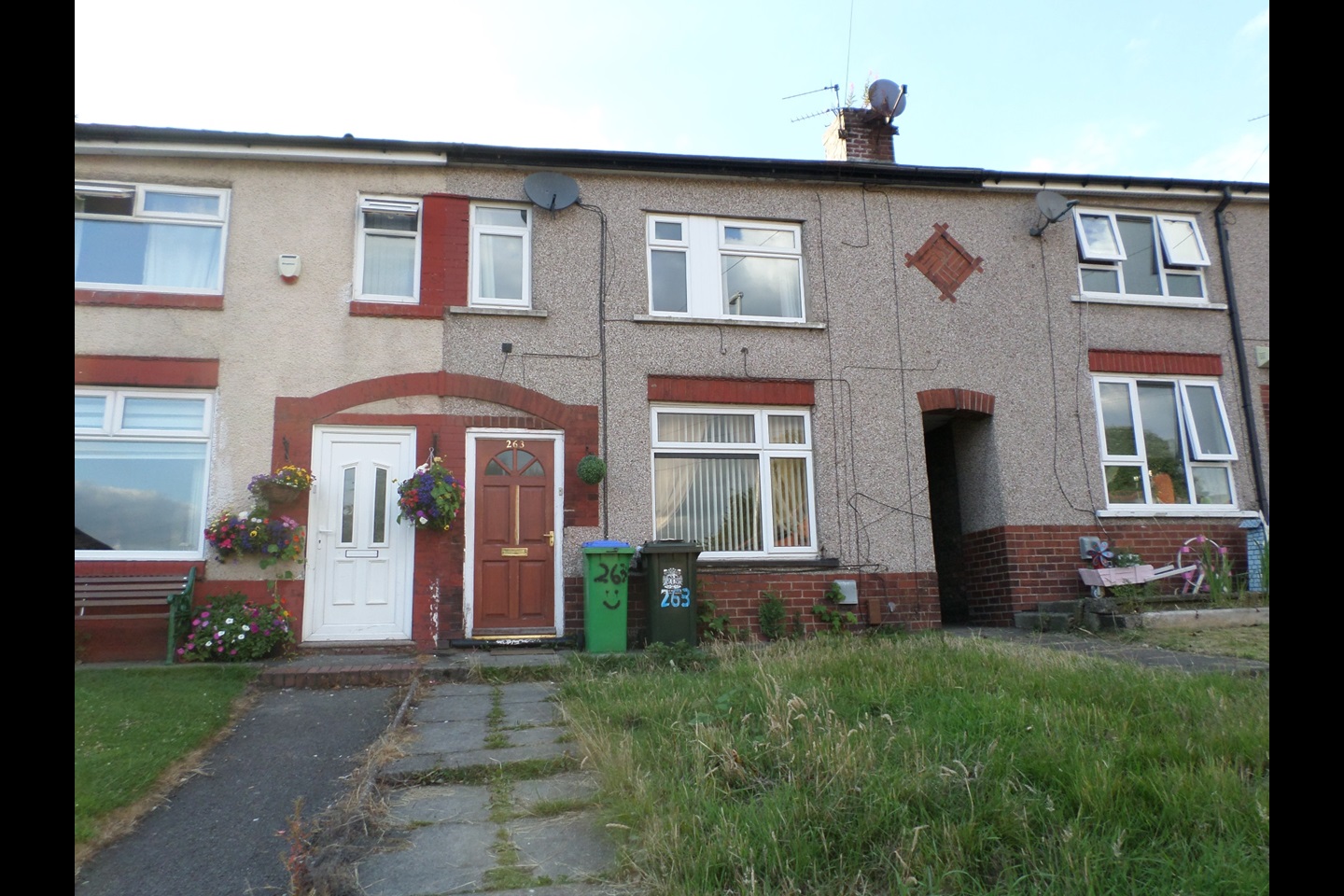 Manchester 3 Bed Terraced House, Boarshaw Road, M24 To Rent Now for