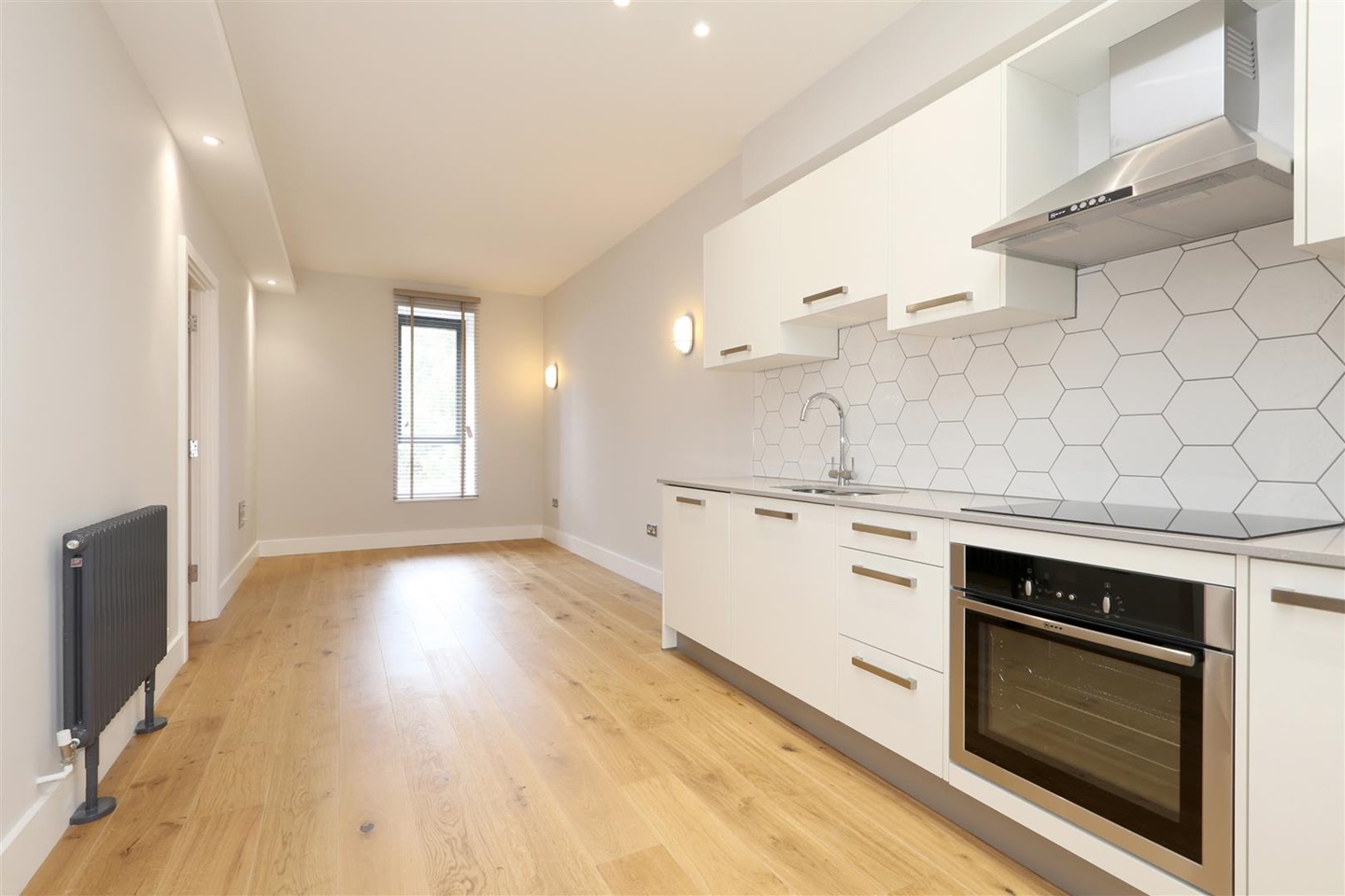 London 1 Bed Flat, Wilmer Place, N16 To Rent Now for £1,875.00 p/m
