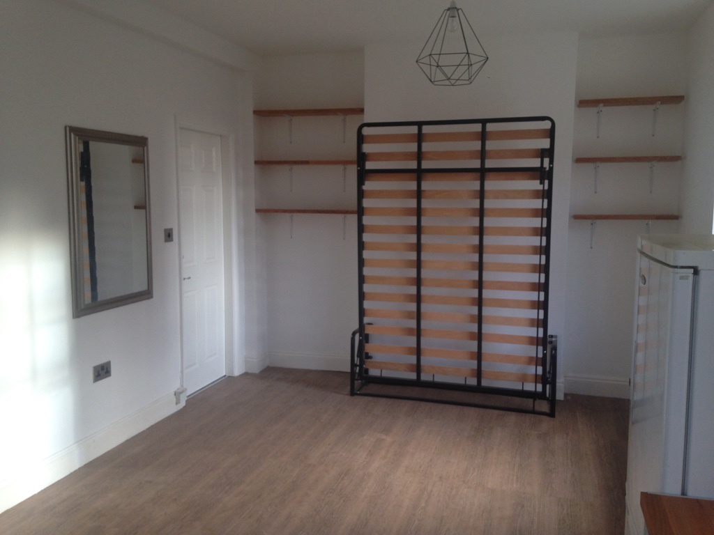 London Studio Flat, Hackney Road, E2 To Rent Now for £1,600.00 p/m