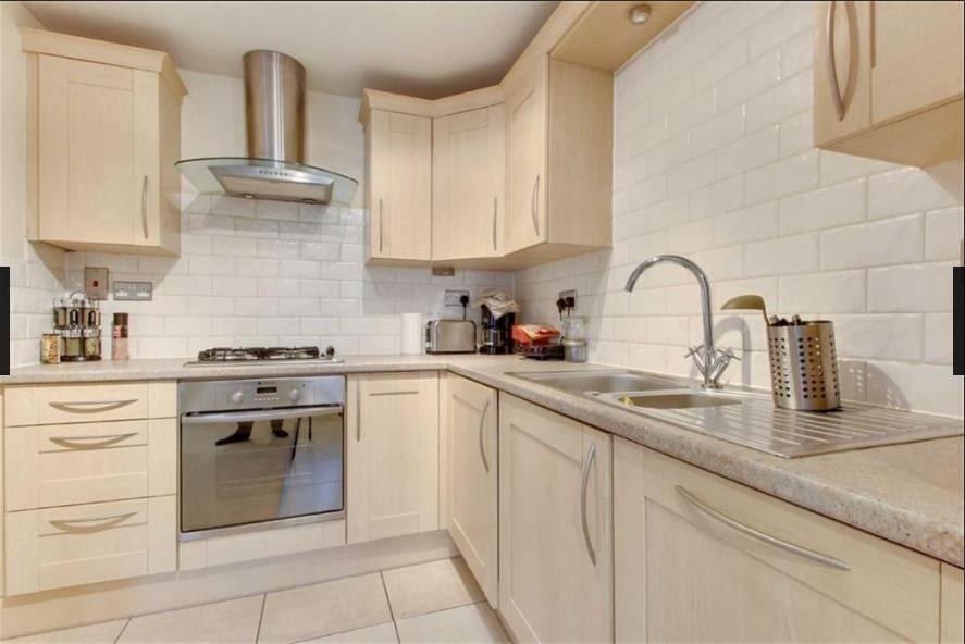 Broughton, Milton Keynes 2 Bed Flat, Laxfield Drive, MK10 To Rent