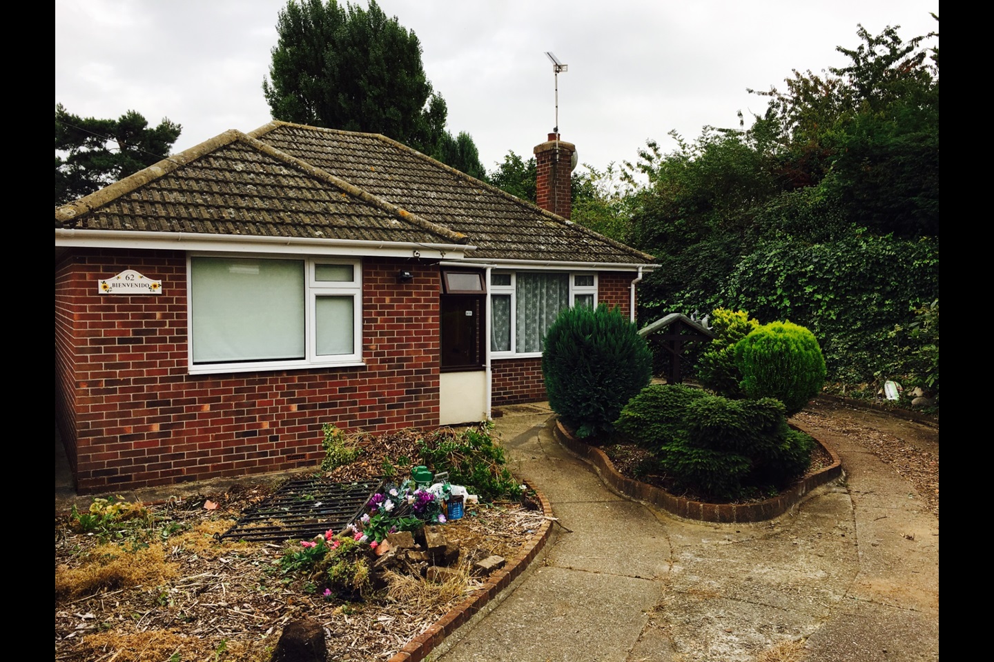Harwich 3 Bed Bungalow, Lime Avenue, CO12 To Rent Now for £1,400.00 p/m