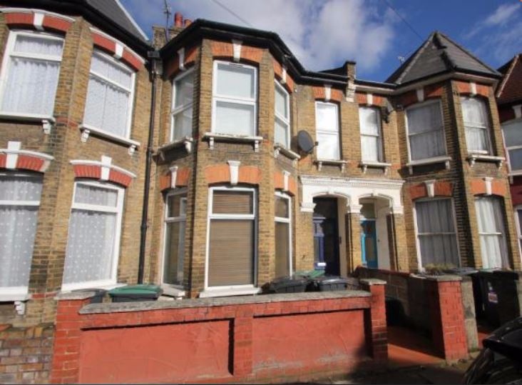 London 2 Bed Flat, Carlingford Road, N15 To Rent Now for £1,800.00 p/m