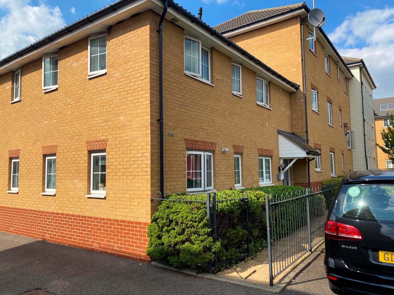 Dagenham 1 Bed Flat, Fuchsia House, RM10 To Rent Now for £1,450.00 p/m