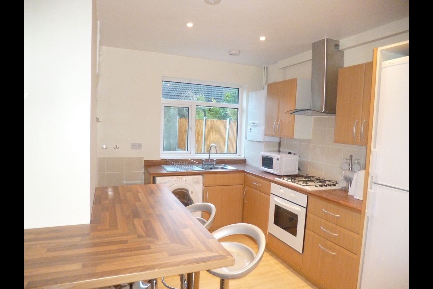 Leytonstone Room in a Shared House, Leytonstone, E11 To Rent Now