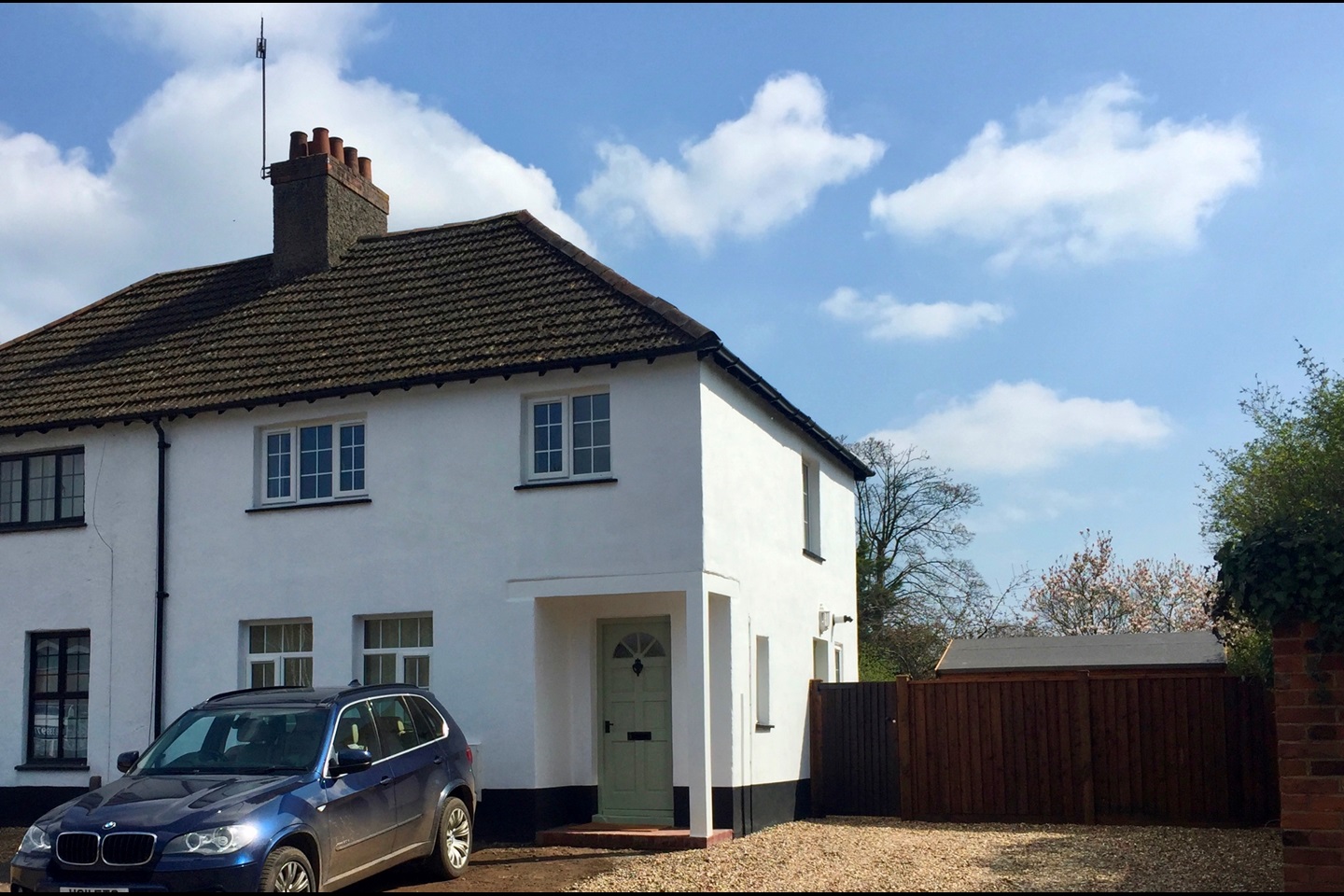 Guildford 4 Bed SemiDetached House, Stoke Road, GU1 To Rent Now