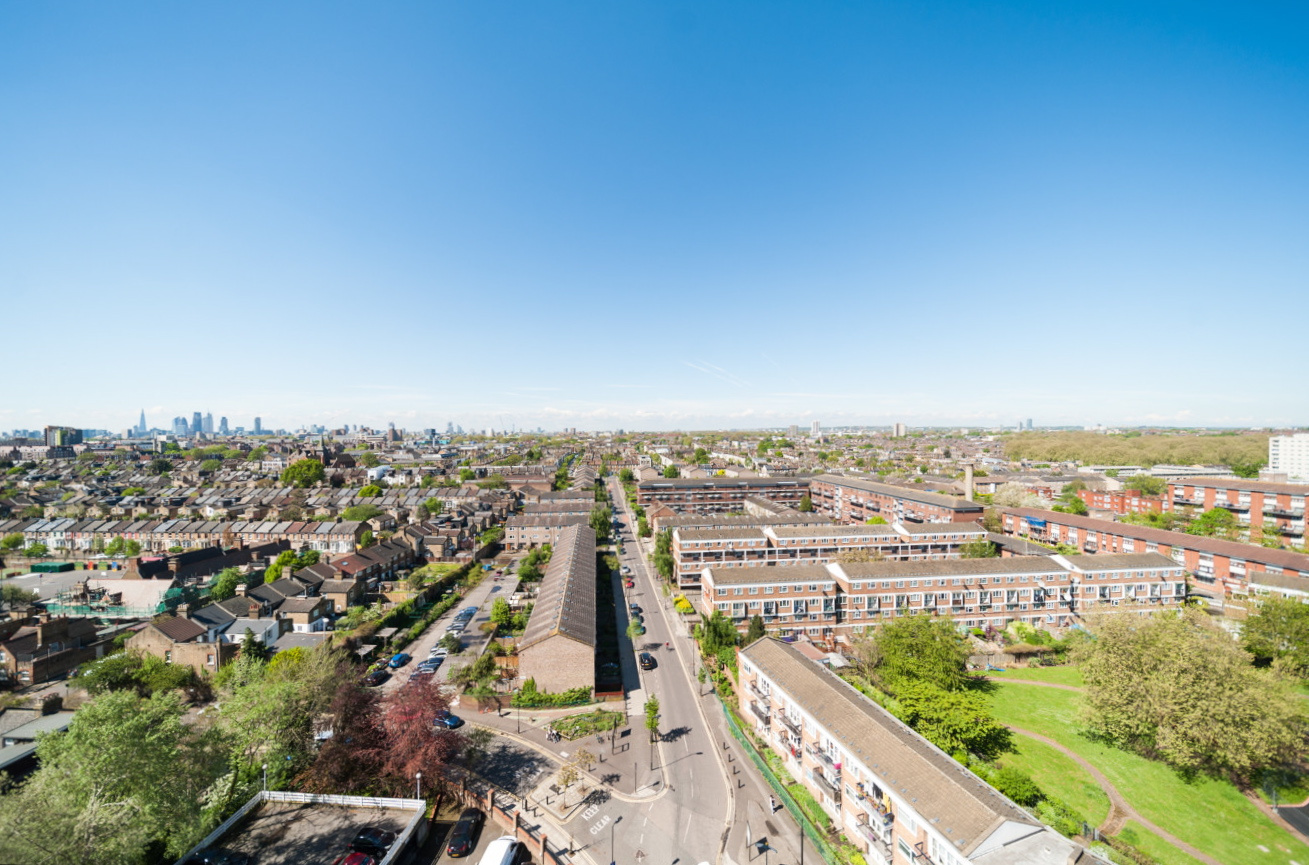 London 1 Bed Flat, Landmark Heights, E5 To Rent Now for £1,500.00 p/m