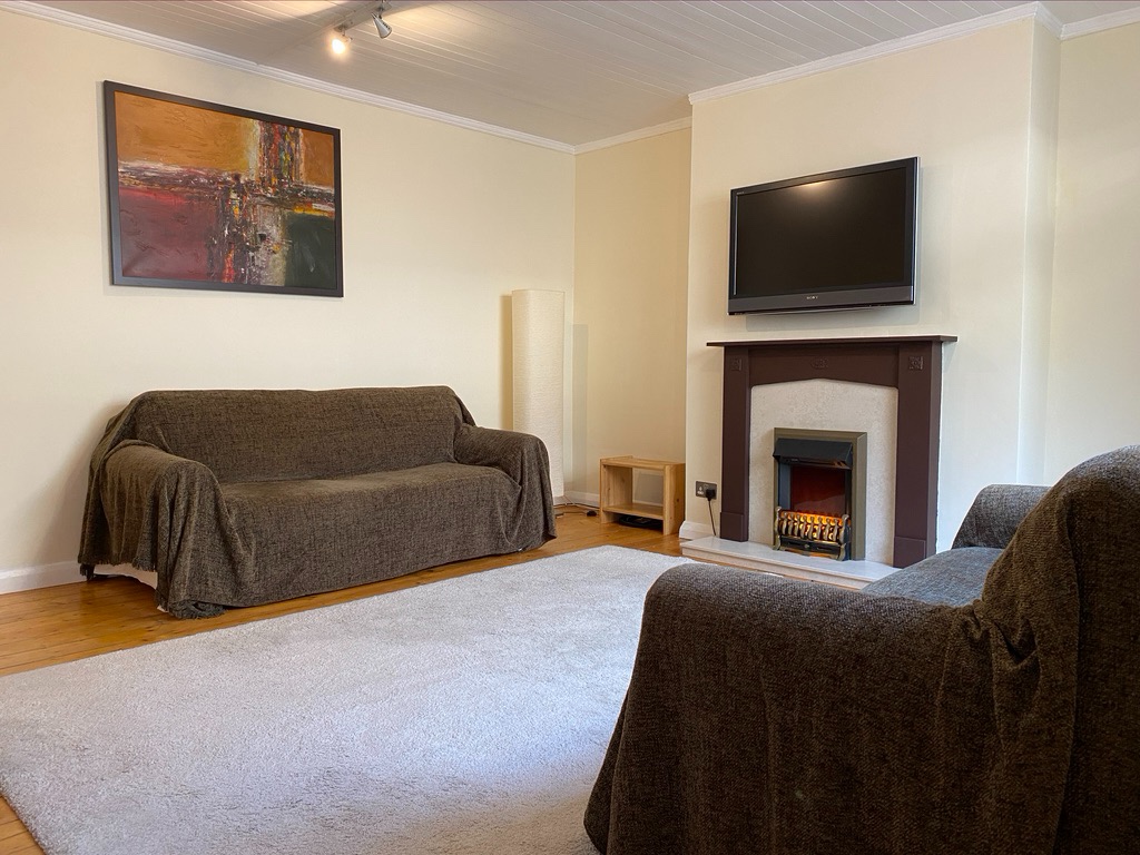 London 1 Bed Flat, Moreton Terrace, SW1V To Rent Now for £2,150.00 p/m