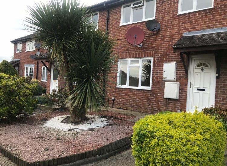 Slough 3 Bed Terraced House, Dunster Gardens, SL1 To Rent Now for £