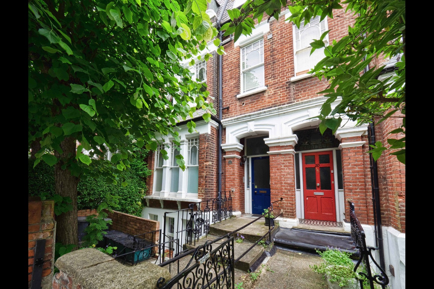 London 3 Bed Flat, Whitehall Park, N19 To Rent Now for £2,400.00 p/m