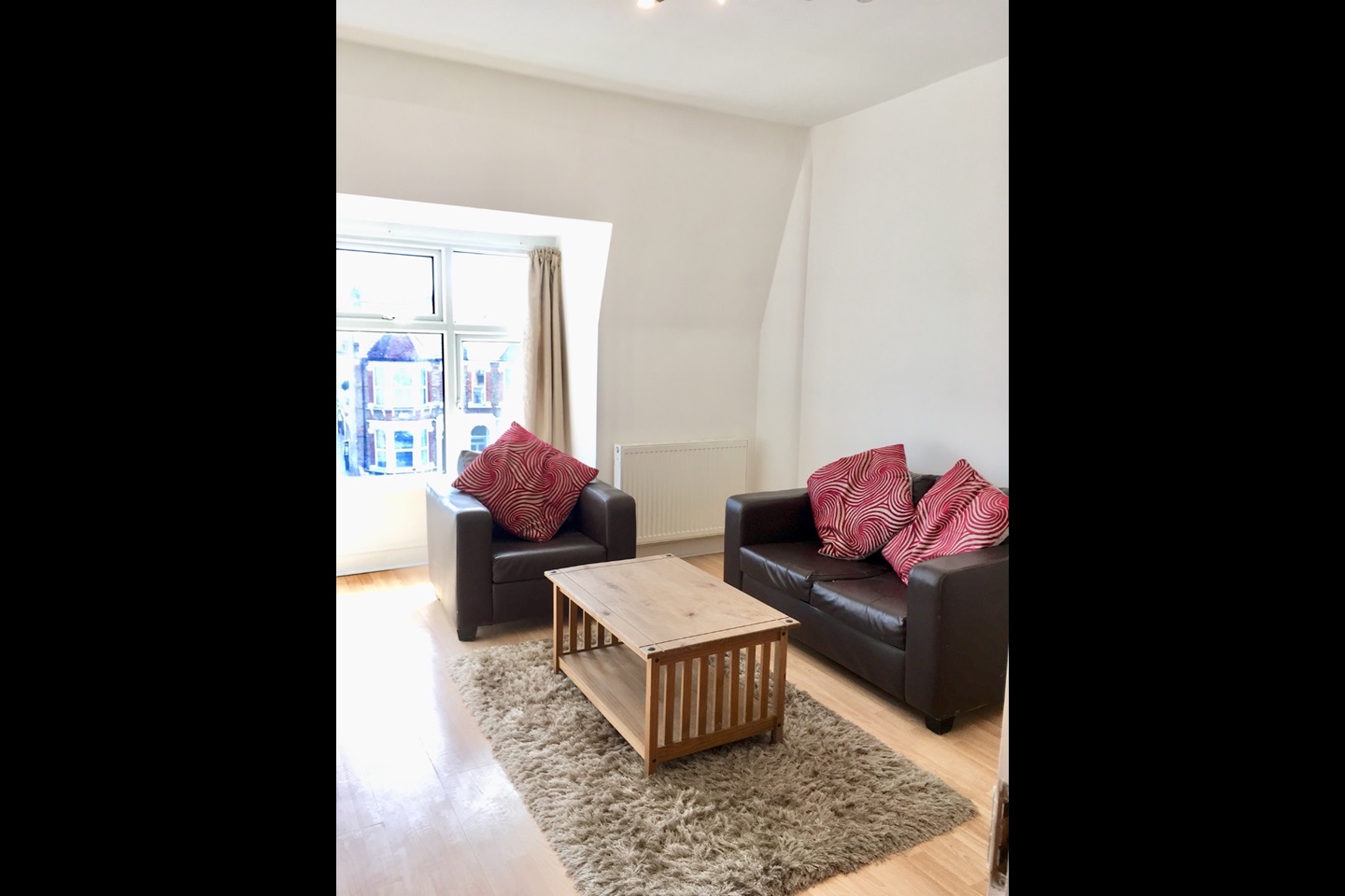 London 1 Bed Flat, Green Lanes, N8 To Rent Now for £1,450.00 p/m
