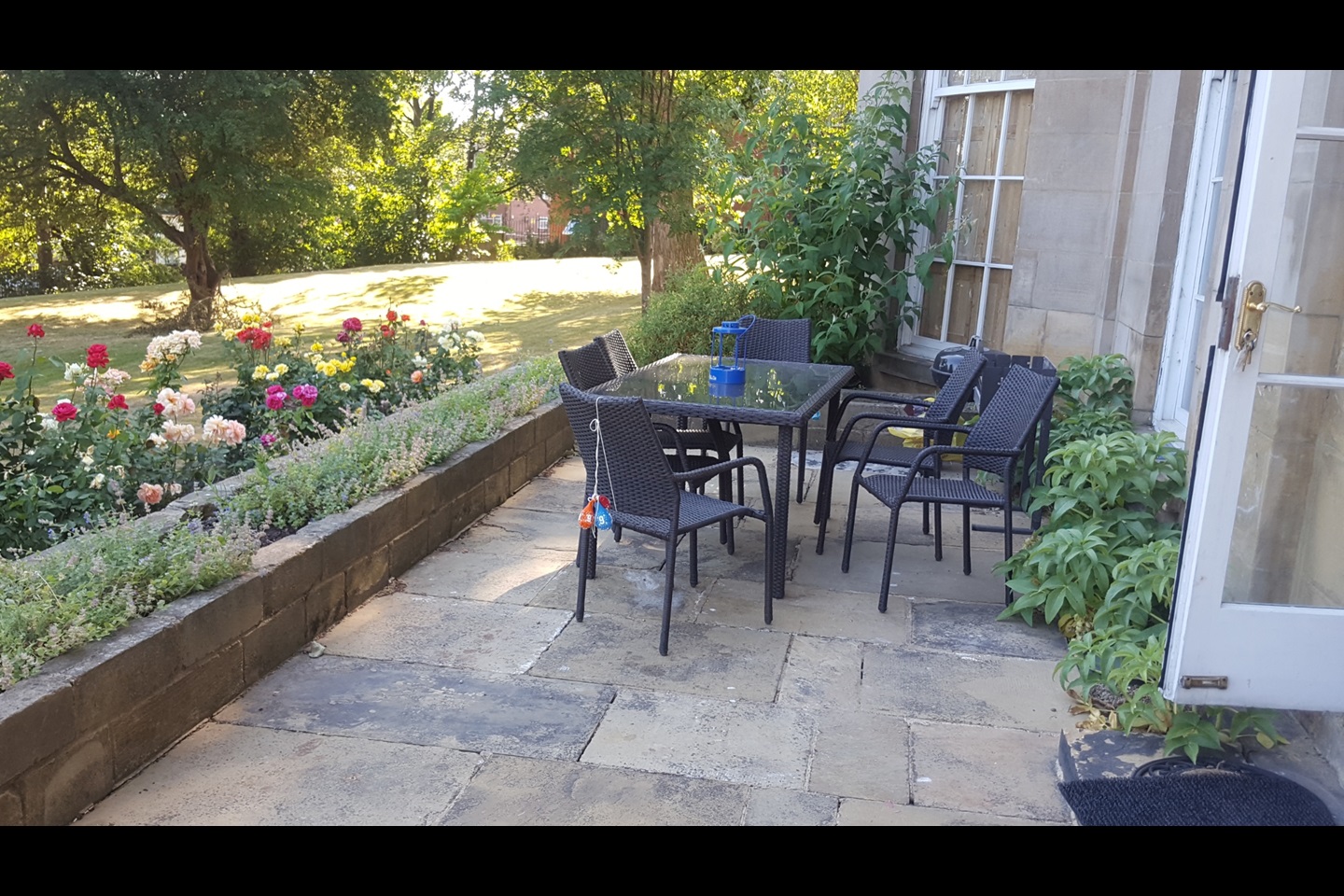 Leeds 2 Bed Flat, Denison Hall, LS3 To Rent Now for £1,295.00 p/m