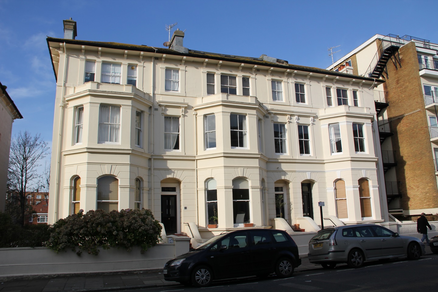 Hove 1 Bed Flat, St. Aubyns, BN3 To Rent Now for £995.00 p/m