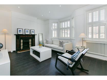 4 Bed Terraced House, Halford Road, SW6