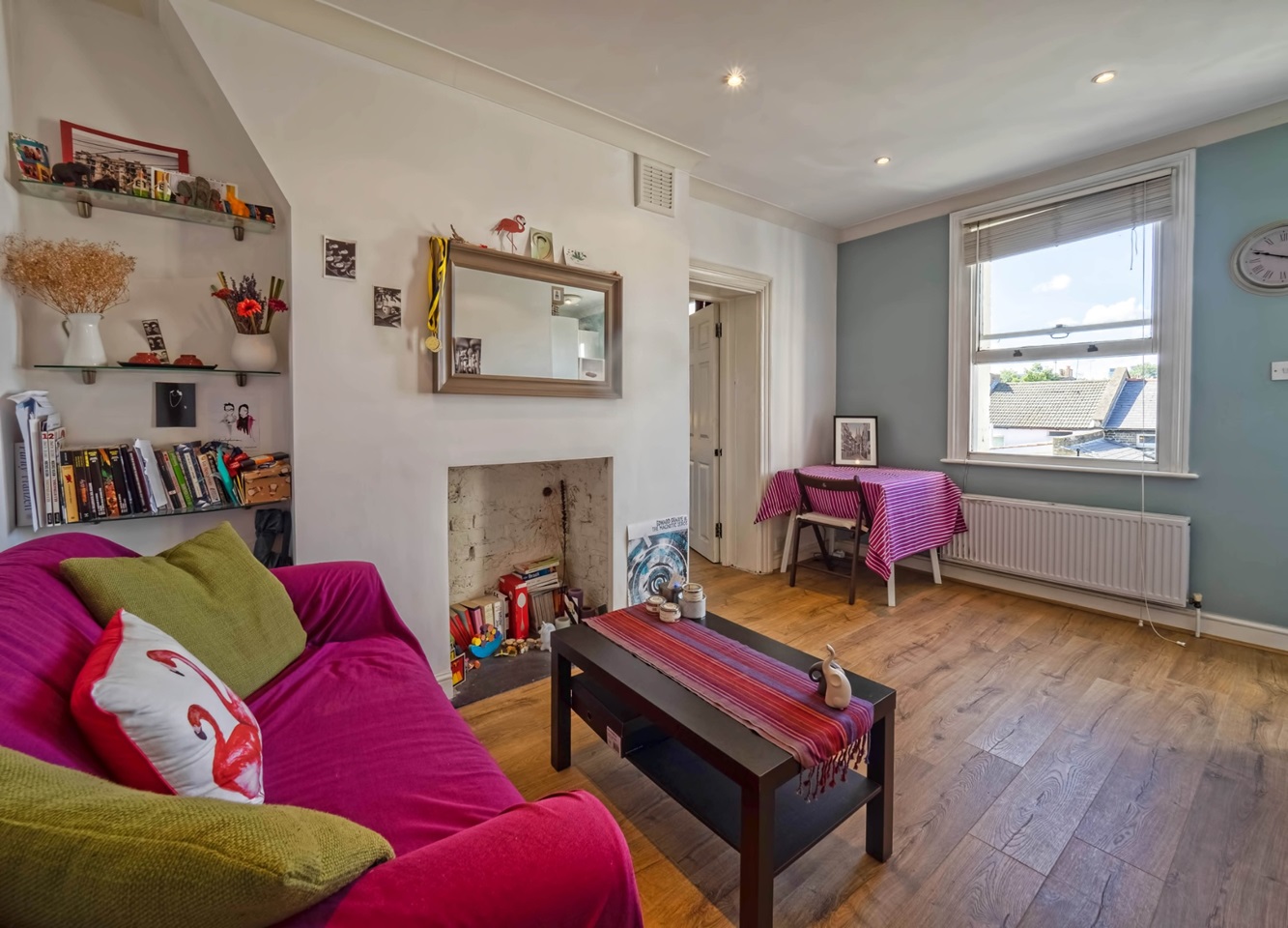 London 1 Bed Flat, Irving Road, W14 To Rent Now for £1,600.00 p/m