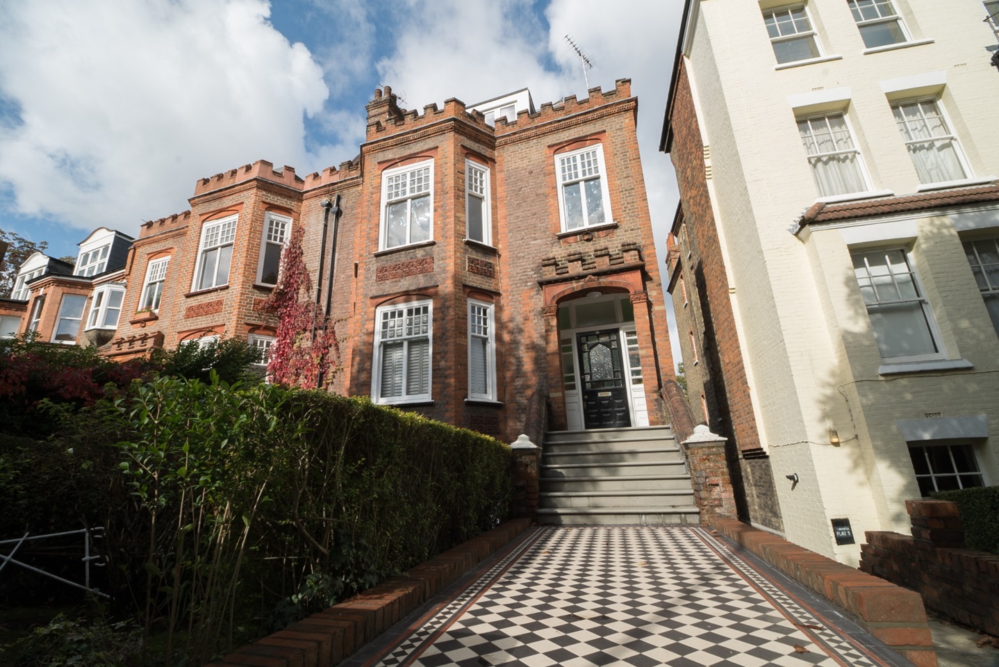 London 2 Bed Flat, First Floor Anson Road, N7 To Rent Now for £