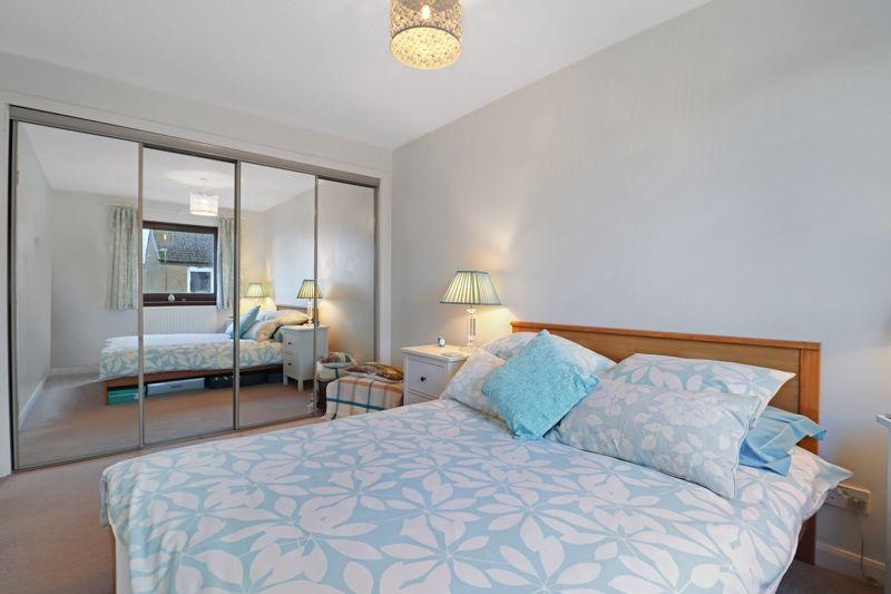 East Calder, Livingston Room in a Shared House, Overton Crescent, EH53 To Rent Now for £675.