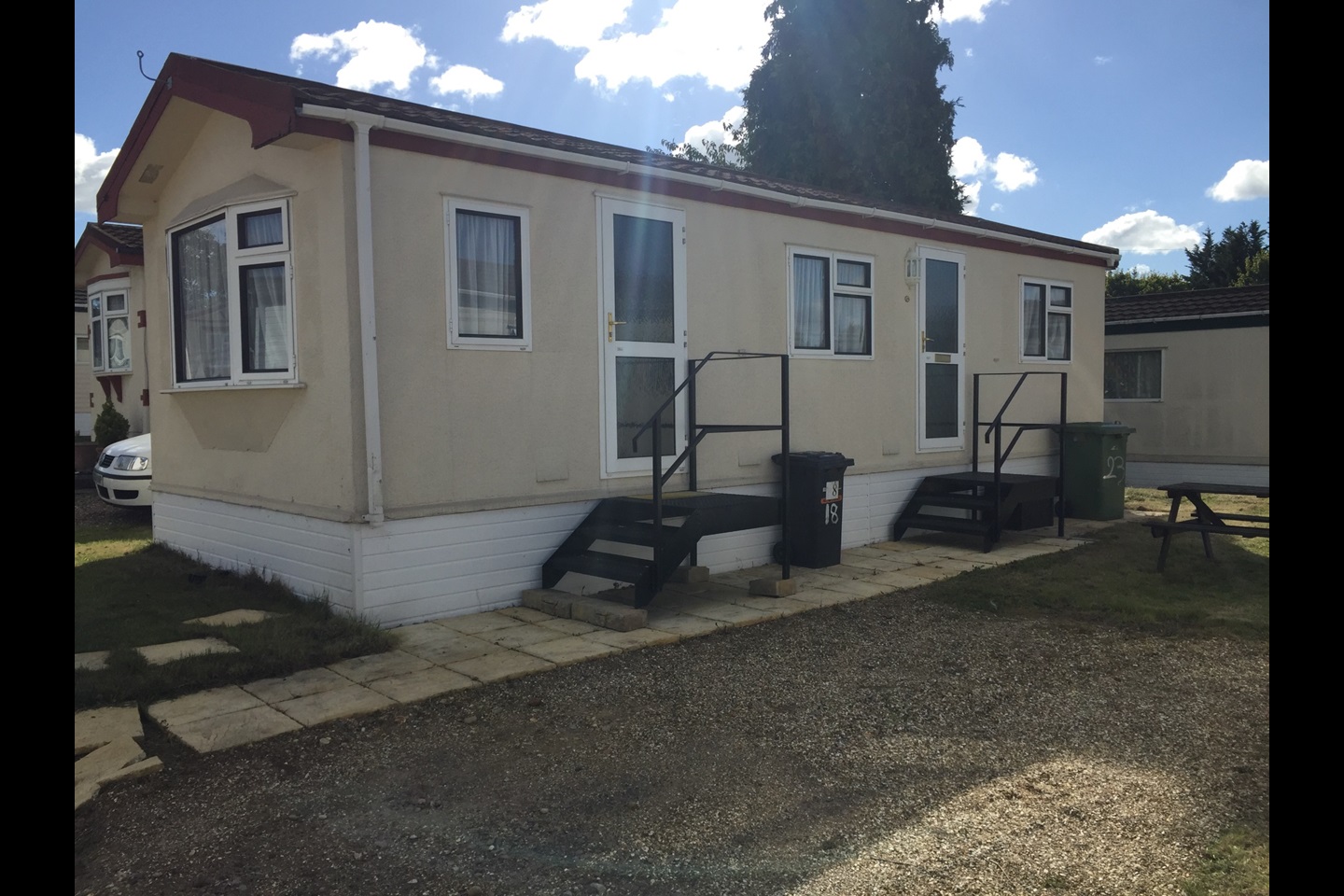 Watford 1 Bed Mobile Home, Winfield Mobile Home Park, WD25 To Rent