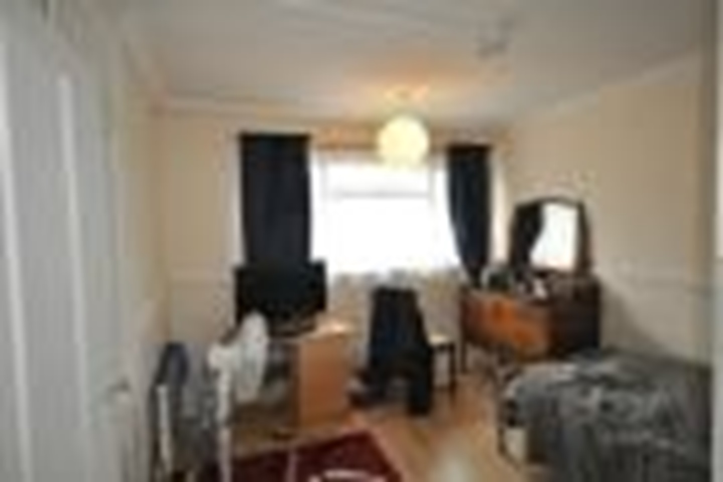 Basingstoke 3 Bed Terraced House, West Ham Close, RG22 To Rent Now for £1,300.00 p/m