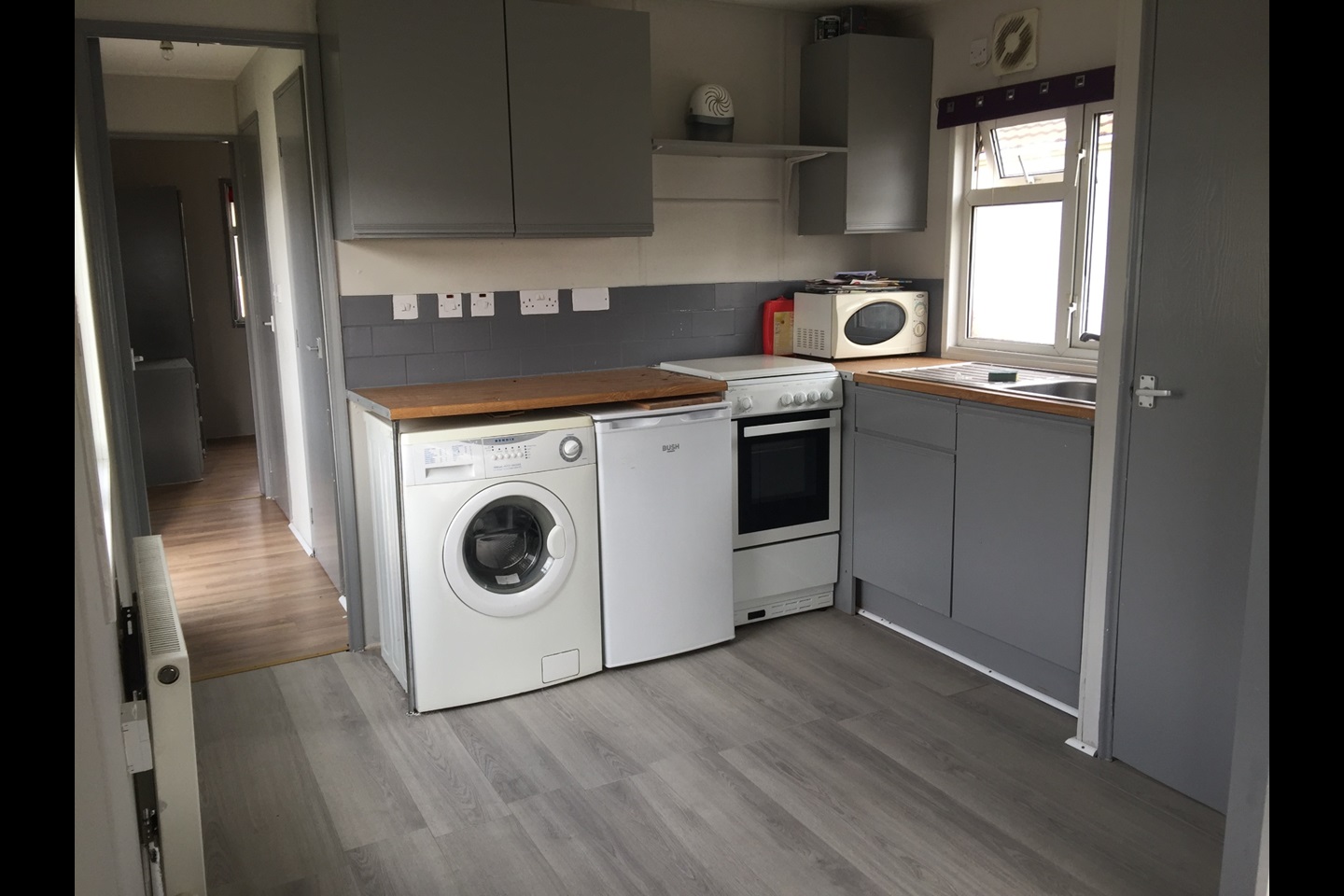 Watford 2 Bed Mobile Home, Winfield Mobile Home Park, WD25 To Rent Now for £850.00 p/m