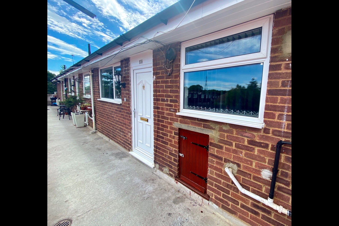 Bricket Wood, St. Albans 3 Bed Oakwood Road, AL2 To