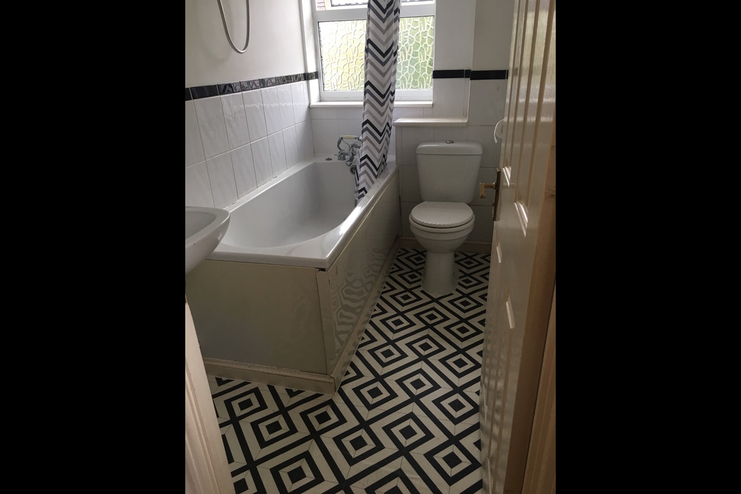 Aylesbury 2 Bed SemiDetached House, Rye Close, HP21 To Rent Now