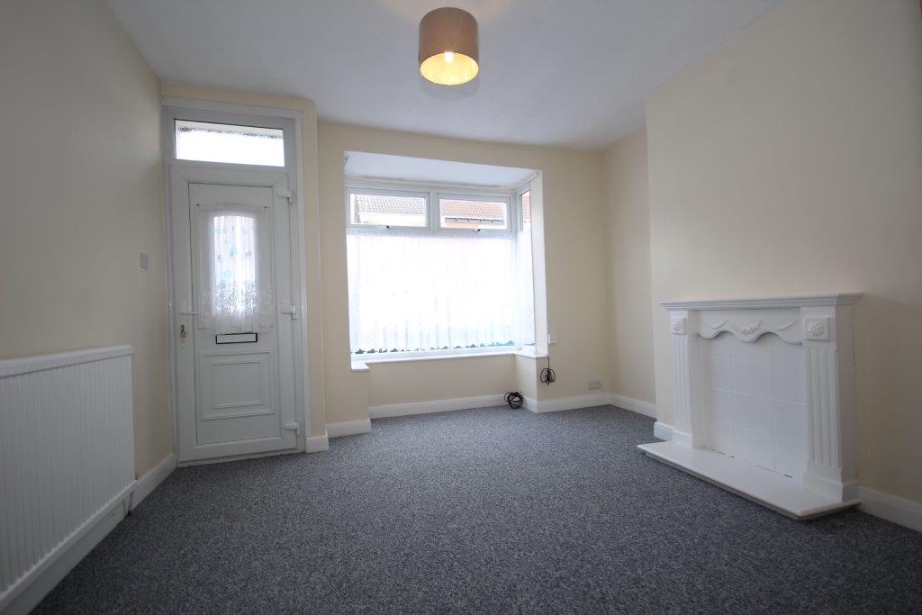 Hull 2 Bed Terraced House, Brecon Street, HU8 To Rent Now for £425.