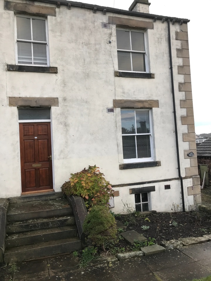 Liversedge 2 Bed Terraced House, Norristhorpe Lane, WF15 To Rent