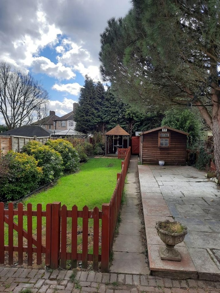 London 4 Bed SemiDetached House, Lingfield Crescent, SE9 To Rent