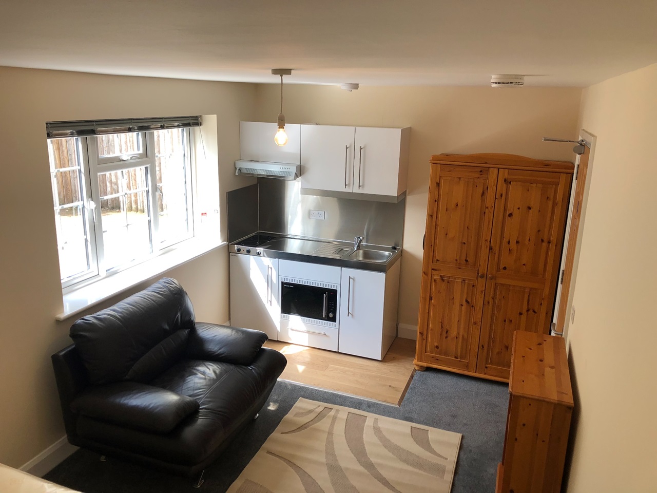 Hertford Studio Flat, Hertingfordbury Road, SG14 To Rent Now for £