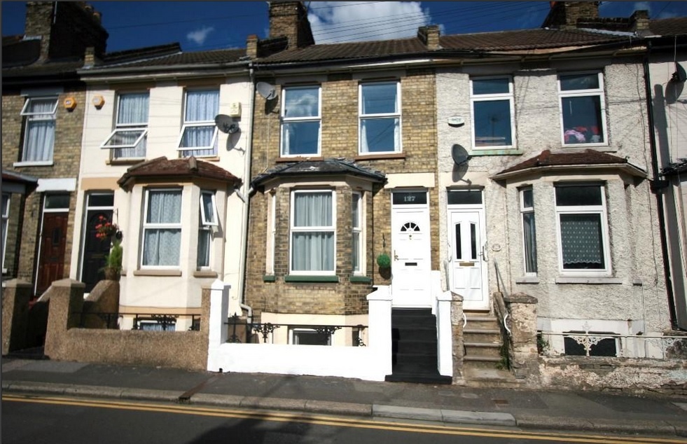 Rochester 3 Bed Terraced House, Rochester Avenue, ME1 To Rent Now